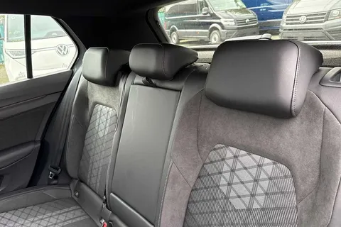 CX75KLV Volkswagen Golf 1.5 TSI 150 R-Line 5dr Thumbnail #15