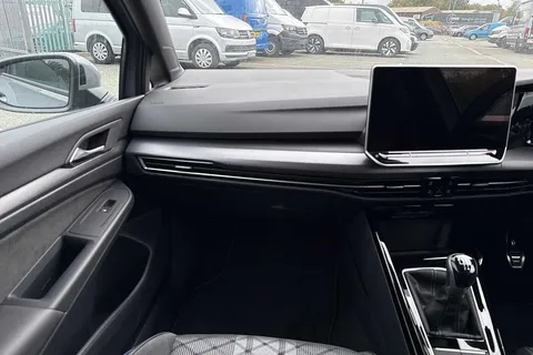 CX75KLV Volkswagen Golf 1.5 TSI 150 R-Line 5dr Thumbnail #16