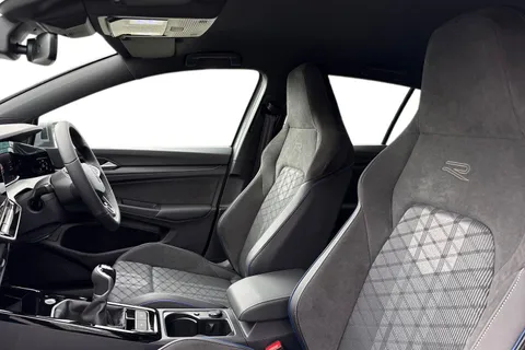 CX75KLV Volkswagen Golf 1.5 TSI 150 R-Line 5dr Thumbnail #57