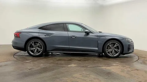 NG23EGY Audi e-tron GT    quattro 350,00 kW Thumbnail #4