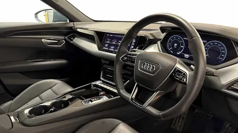 NG23EGY Audi e-tron GT    quattro 350,00 kW Thumbnail #7