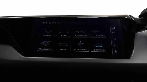 KY71HYS Audi RS e-tron GT 440,00 kW Thumbnail #9