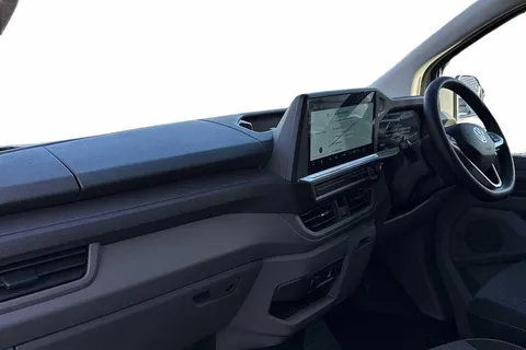 BV75OCC Volkswagen E-Transporter SWB 218PS  65kWh Electric Panel Van Thumbnail #3