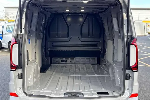 BV75OCC Volkswagen E-Transporter SWB 218PS  65kWh Electric Panel Van Thumbnail #10