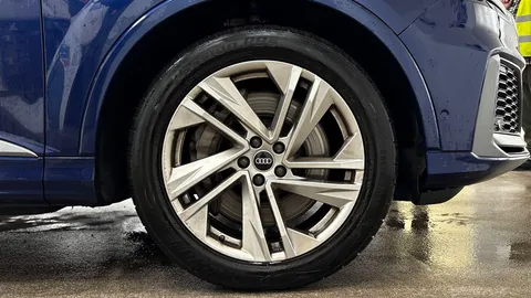 GC21RZD Audi Q7 S line 55 TFSI e quattro 381 PS tiptronic Thumbnail #4