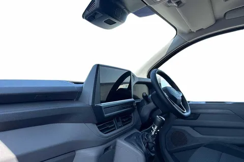 DC75LZK Volkswagen Transporter 2.0 TDI 110 Commerce Pro Van Thumbnail #2