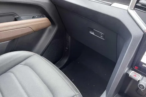 DC75LRA Volkswagen Amarok D/Cab Pick Up PanAmericana 3.0 V6 TDI 240 4M Auto Thumbnail #14