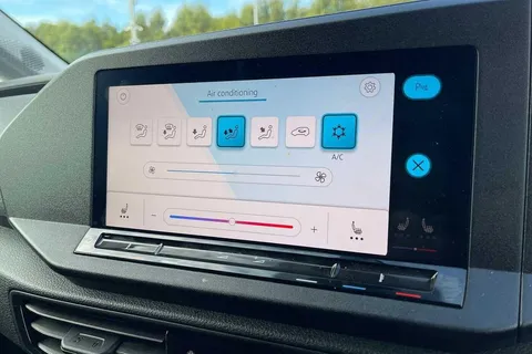 DC75LNX Volkswagen Caddy 2.0 TDI 122PS Commerce Pro Van DSG [Tech Pack] Thumbnail #18