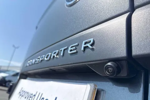 DC75LZK Volkswagen Transporter 2.0 TDI 110 Commerce Pro Van Thumbnail #30