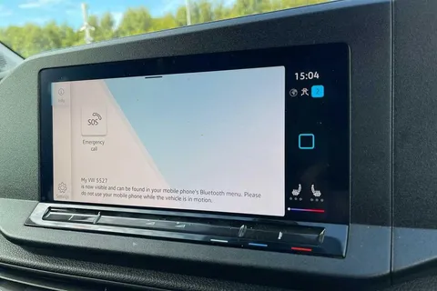 DC75LNX Volkswagen Caddy 2.0 TDI 122PS Commerce Pro Van DSG [Tech Pack] Thumbnail #36