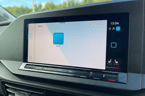 DC75LNX Volkswagen Caddy 2.0 TDI 122PS Commerce Pro Van DSG [Tech Pack] Thumbnail #40