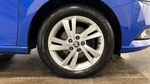 GF21PTX Škoda Fabia 1.0 SE Euro 6 (s/s) 5dr Thumbnail #4