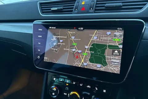 VF19YKJ Škoda Superb 2.0 TDI SE L Executive DSG Euro 6 (s/s) 5dr Thumbnail #13