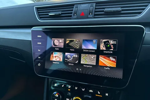 VF19YKJ Škoda Superb 2.0 TDI SE L Executive DSG Euro 6 (s/s) 5dr Thumbnail #39