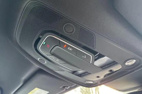 YC69YTH Audi A6 Saloon 2.0 TDI 40 Black Edition S Tronic Euro 6 (s/s) 4dr Thumbnail #20