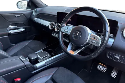 YC22MVZ Mercedes-Benz Eqb EQB 300 66.5kWh AMG Line (Premium) Auto 4MATIC 5dr Thumbnail #14