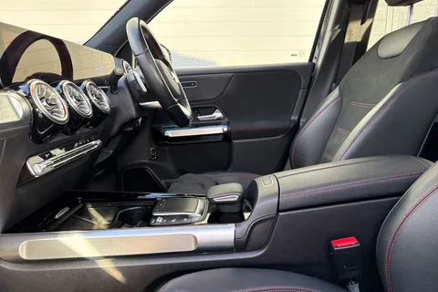 YC22MVZ Mercedes-Benz Eqb EQB 300 66.5kWh AMG Line (Premium) Auto 4MATIC 5dr Thumbnail #40