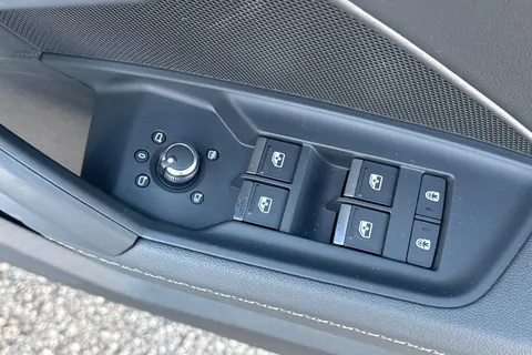 NV23AOA Audi A3 S line 35 TFSI 150 PS 6-speed Thumbnail #20