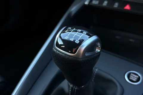 NV23AOA Audi A3 S line 35 TFSI 150 PS 6-speed Thumbnail #44