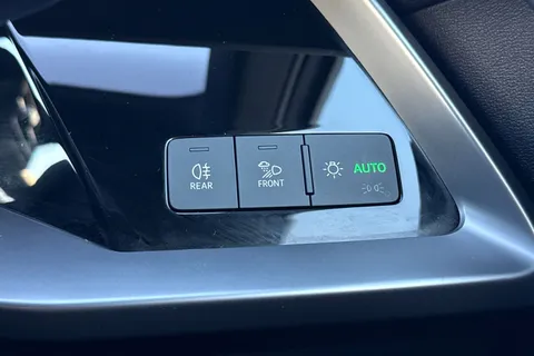 NV23AOA Audi A3 S line 35 TFSI 150 PS 6-speed Thumbnail #46