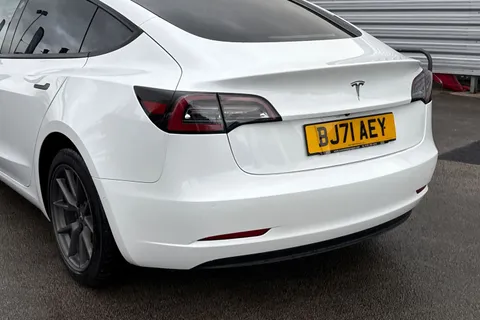 BJ71AEY Tesla Model 3 Standard Range Plus Auto RWD 4dr Thumbnail #9