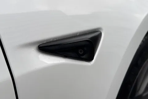 BJ71AEY Tesla Model 3 Standard Range Plus Auto RWD 4dr Thumbnail #29