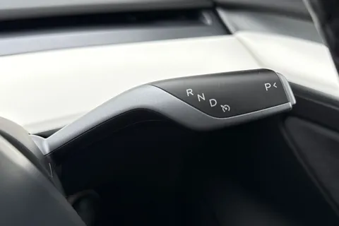 BJ71AEY Tesla Model 3 Standard Range Plus Auto RWD 4dr Thumbnail #44