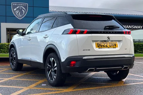 DG22ONV PEUGEOT 2008 1.2 PureTech GT Euro 6 (s/s) 5dr Thumbnail #2
