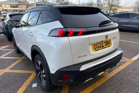 DG22ONV PEUGEOT 2008 1.2 PureTech GT Euro 6 (s/s) 5dr Thumbnail #7