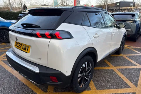 DG22ONV PEUGEOT 2008 1.2 PureTech GT Euro 6 (s/s) 5dr Thumbnail #36