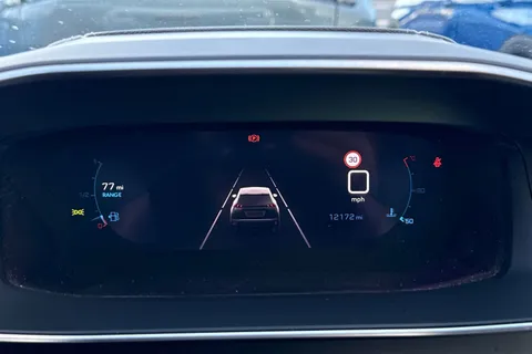 DG22ONV PEUGEOT 2008 1.2 PureTech GT Euro 6 (s/s) 5dr Thumbnail #41