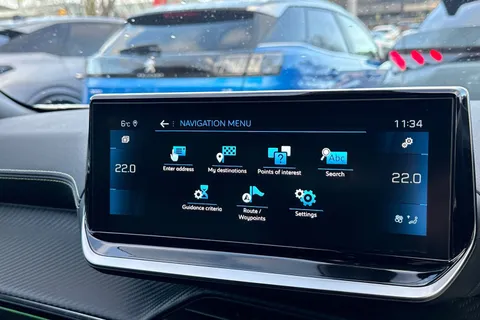 DG22ONV PEUGEOT 2008 1.2 PureTech GT Euro 6 (s/s) 5dr Thumbnail #49