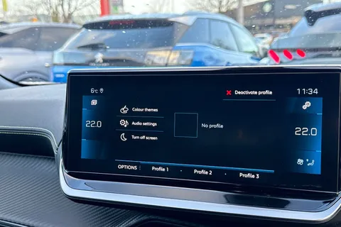 DG22ONV PEUGEOT 2008 1.2 PureTech GT Euro 6 (s/s) 5dr Thumbnail #52