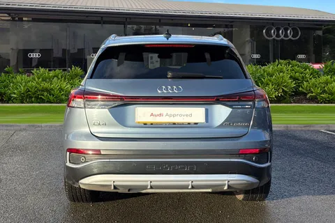 PK72ETR Audi Q4 e-tron Q4  S line 40 e-tron  150,00 kW Thumbnail #5