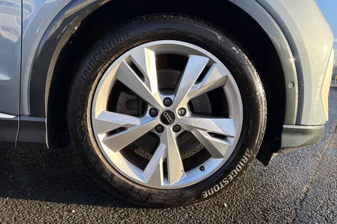 PK72ETR Audi Q4 e-tron Q4  S line 40 e-tron  150,00 kW Thumbnail #11