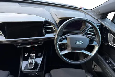 PK72ETR Audi Q4 e-tron Q4  S line 40 e-tron  150,00 kW Thumbnail #19