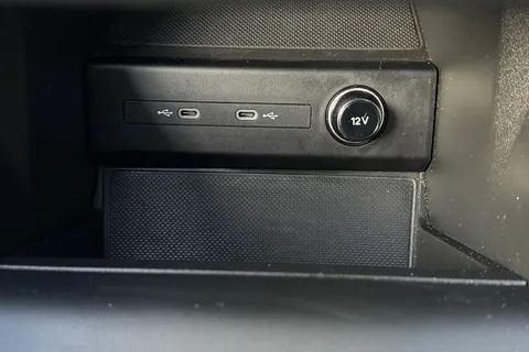 PK72ETR Audi Q4 e-tron Q4  S line 40 e-tron  150,00 kW Thumbnail #37