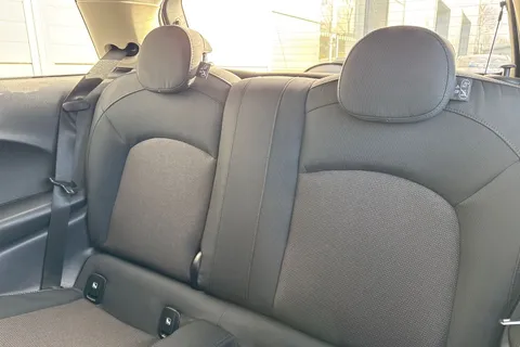 FX73NMF Mini Hatch 1.5 Cooper Classic Steptronic Euro 6 (s/s) 3dr Thumbnail #20