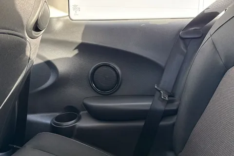 FX73NMF Mini Hatch 1.5 Cooper Classic Steptronic Euro 6 (s/s) 3dr Thumbnail #38