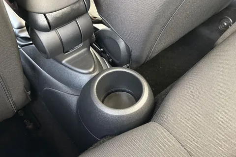 FX73NMF Mini Hatch 1.5 Cooper Classic Steptronic Euro 6 (s/s) 3dr Thumbnail #39