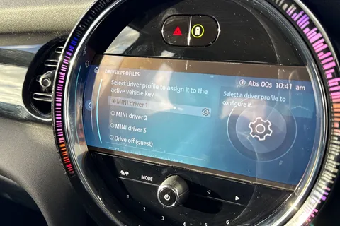 FX73NMF Mini Hatch 1.5 Cooper Classic Steptronic Euro 6 (s/s) 3dr Thumbnail #53