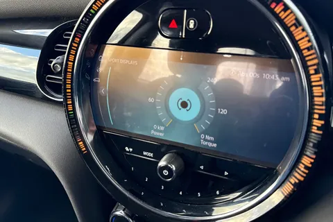 FX73NMF Mini Hatch 1.5 Cooper Classic Steptronic Euro 6 (s/s) 3dr Thumbnail #62