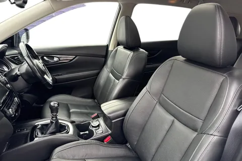 SE70GVD Nissan X-Trail 1.7 dCi Tekna 4WD Euro 6 (s/s) 5dr Thumbnail #16