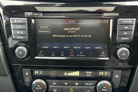 SE70GVD Nissan X-Trail 1.7 dCi Tekna 4WD Euro 6 (s/s) 5dr Thumbnail #17