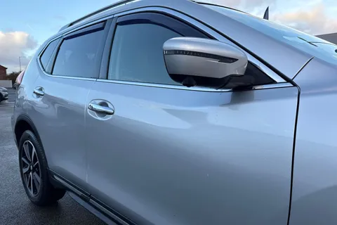 SE70GVD Nissan X-Trail 1.7 dCi Tekna 4WD Euro 6 (s/s) 5dr Thumbnail #32