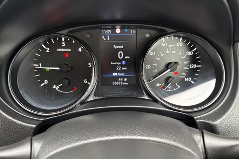 SE70GVD Nissan X-Trail 1.7 dCi Tekna 4WD Euro 6 (s/s) 5dr Thumbnail #46