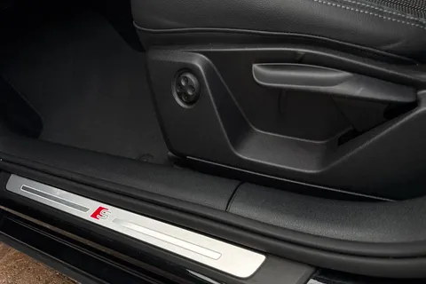 LL22RSO Audi Q2 Black Edition 35 TFSI  150 PS S tronic Thumbnail #32