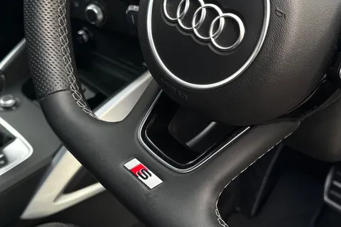 LL22RSO Audi Q2 Black Edition 35 TFSI  150 PS S tronic Thumbnail #46