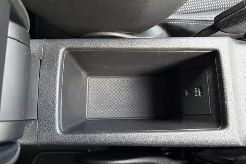 LL22RSO Audi Q2 Black Edition 35 TFSI  150 PS S tronic Thumbnail #61