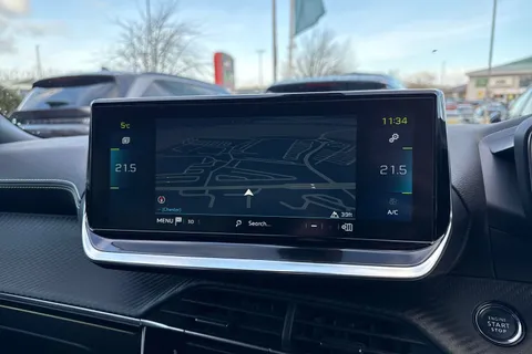 BT71FNG PEUGEOT e-2008 50kWh GT Premium Auto 5dr Thumbnail #16